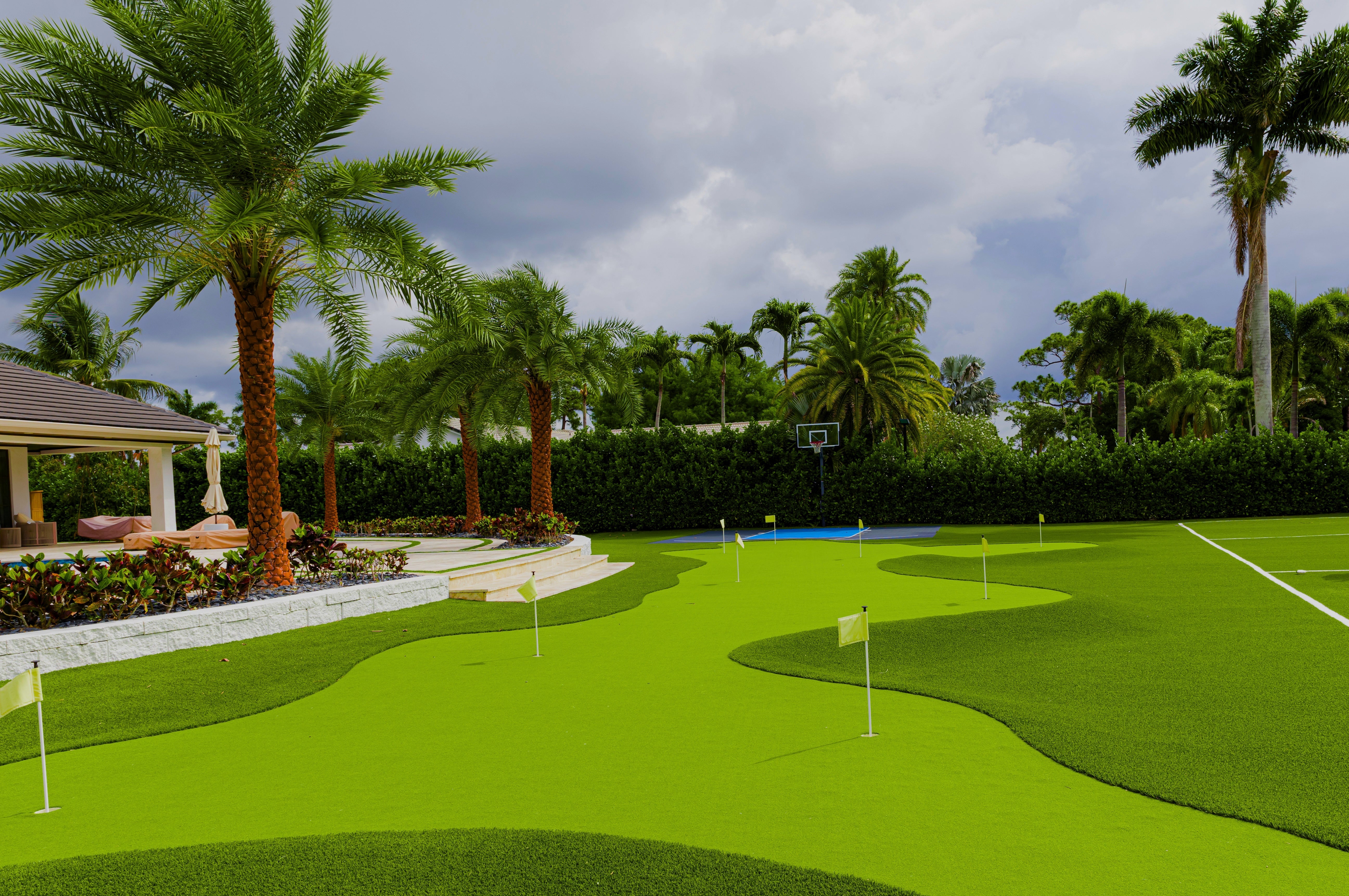 <a href="/pages/synthetic-turf-putting-greens-bunkers-and-chipping-pads" title="Synthetic Turf Putting Greens, Bunkers, and Chipping Pads">Putting Greens - Sand Bunkers - Chipping Pads</a>